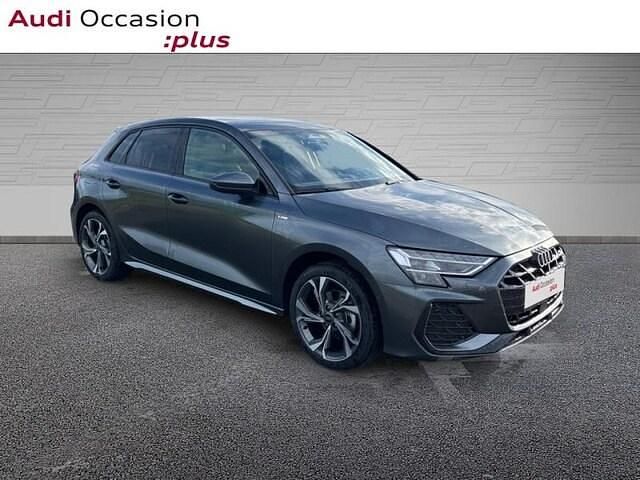 Nouvelle Audi A3 S-Line 116 ch (85 kW) 2026 Gris daytona nacré