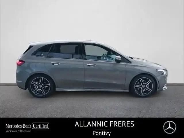 Occasion Mercedes B200 AMG line 150 ch (110 kW) 2025 Gris Monospace