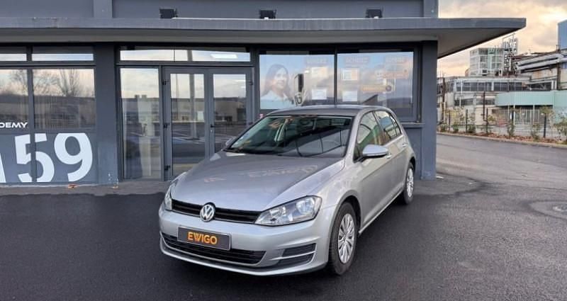 Occasion 2015 VW Golf Trendline Berline | 9 980 € (Prix juste) - Image 1/4