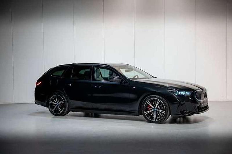 Occasion BMW i5 250 kW (340 ch) 2024 Noir Break