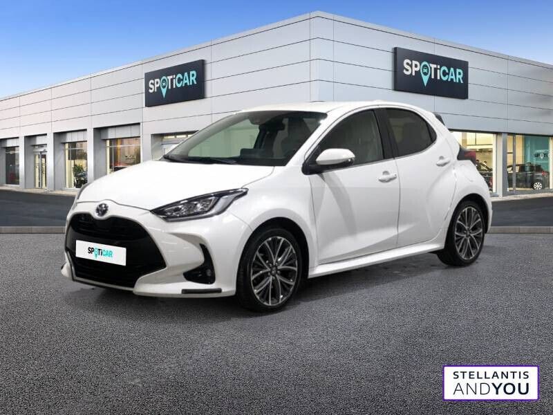 Blanc Utilisé 2023 Toyota Yaris Berline | 20 990 € (Prix juste) - Image 1/4
