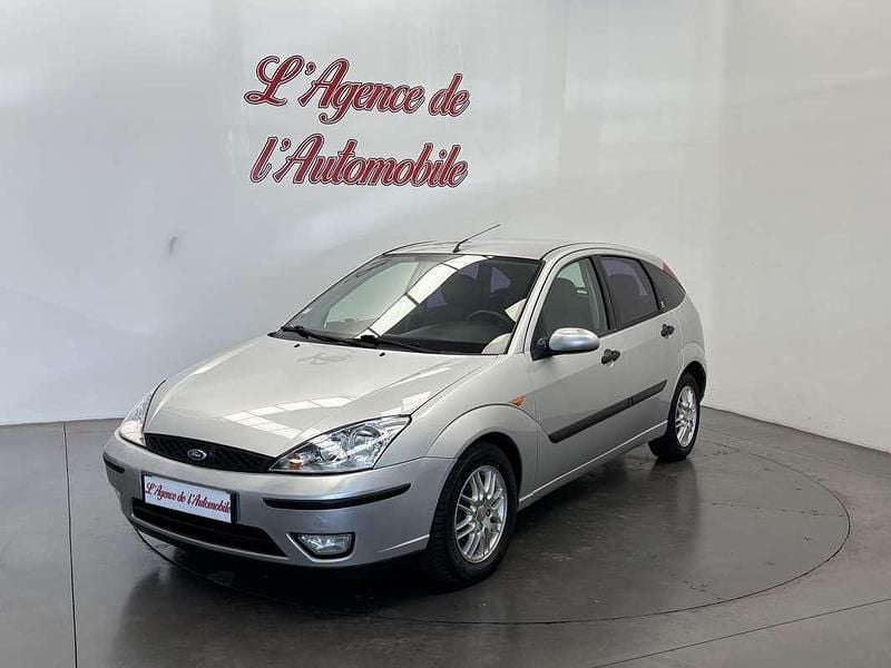 Occasion Ford Focus Trend 99 ch (72 kW) 2003 Gris Berline
