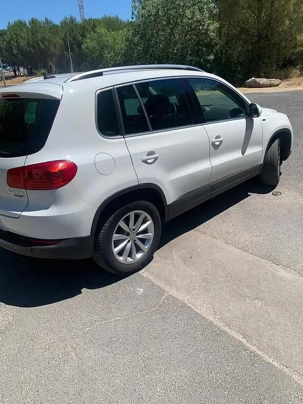 Occasion 2015 VW Tiguan SUV | 9 400 € (Prix juste) - Image 1/4
