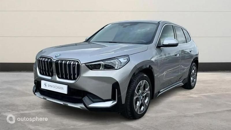 Gris Occasion 2023 BMW iX1 Sport Line SUV | 34 499 € (Prix juste) - Image 1/4