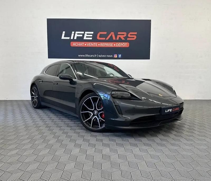 Utilisé 2022 Porsche Taycan Performance Package Berline | 81 990 € (Bon prix) - Image 1/4
