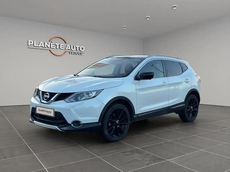 Blanc Occasion 2014 Nissan Qashqai Tekna SUV | 12 990 € (Prix juste) - Image 1/4
