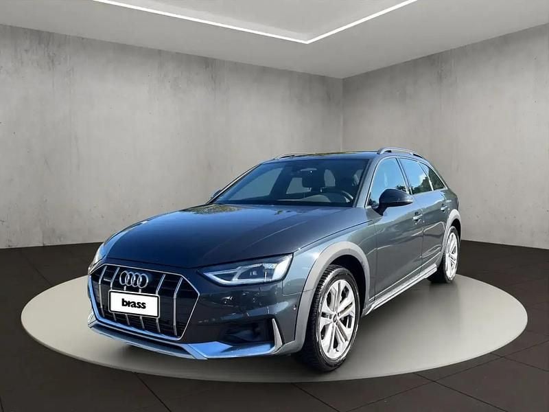 Gris Utilisé 2024 Audi A4 Allroad Sport Break | 43 300 € (Super prix) - Image 1/4