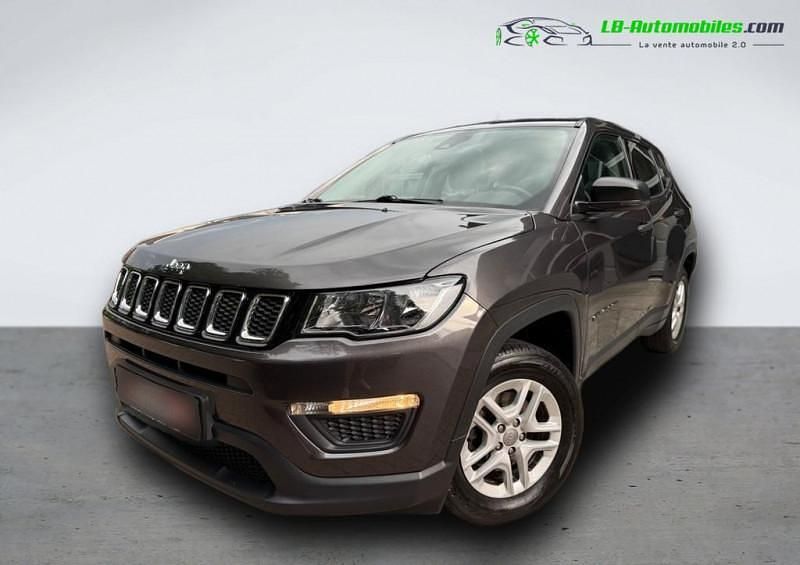 Utilisé 2019 Jeep Compass SUV | 19 400 € (Bon prix) - Image 1/4