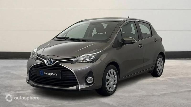 Gris Utilisé 2016 Toyota Yaris Hybrid Berline | 12 999 € (Prix juste) - Image 1/4