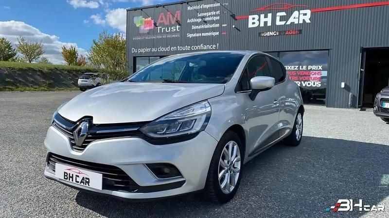 Blanc Utilisé 2017 Renault Clio IV Intens Berline | 10 490 € (Prix juste) - Image 1/4