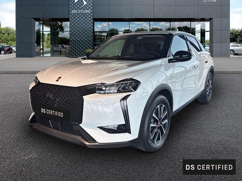 Blanc Nouvelle 2025 DS Automobiles DS3 Crossback E-Tense Performance SUV | 37 900 € - Image 1/4