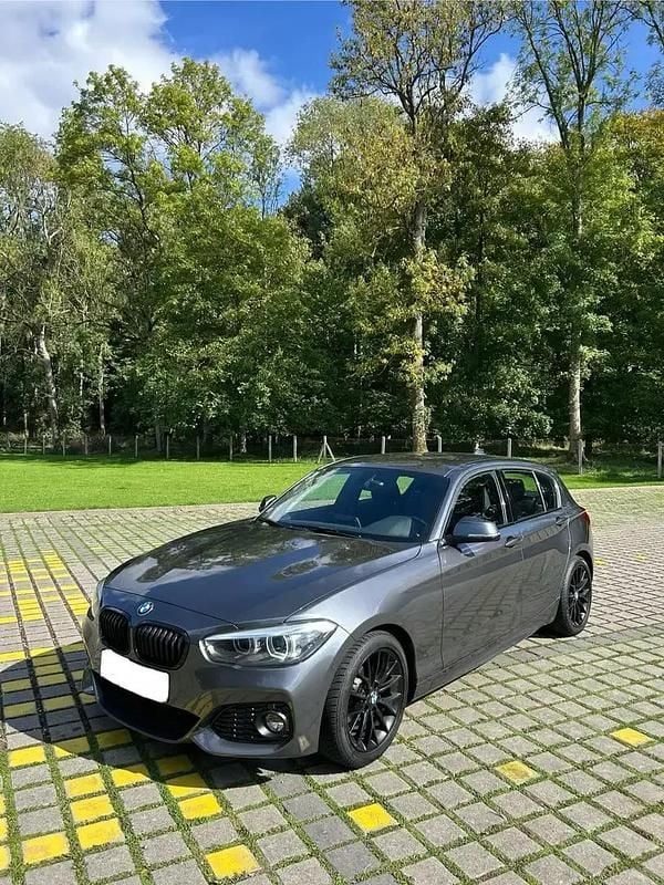 Utilisé 2018 BMW 118 M Sport Citadine | 20 000 € (Prix juste) - Image 1/4