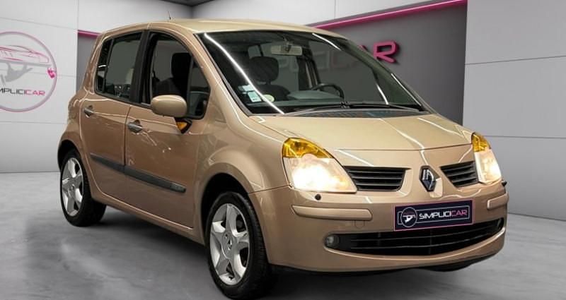 Occasion Renault Modus Luxe 111 ch (81 kW) 2005 Brun Monospace