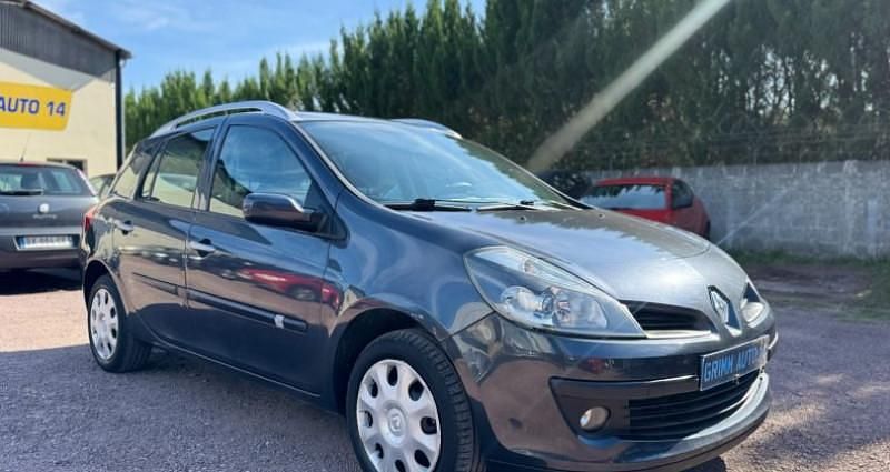 Utilisé 2008 Renault Clio GrandTour Authentique Break | 5 490 € - Image 1/4