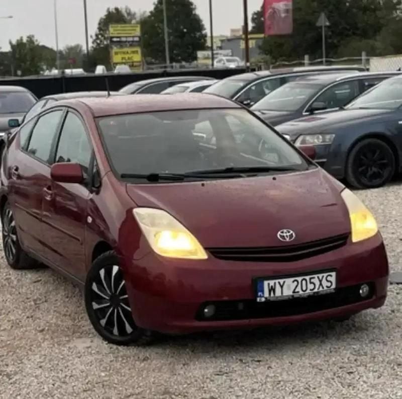 Rouge Occasion 2005 Toyota Prius Berline | 2 800 € - Image 1/4