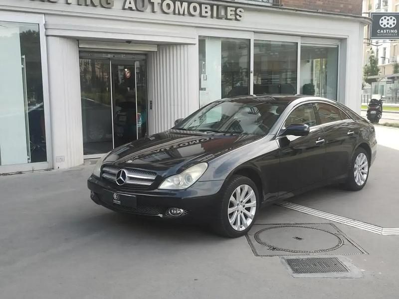 Noir Occasion 2008 Mercedes CLS320 Berline | 6 800 € - Image 1/4