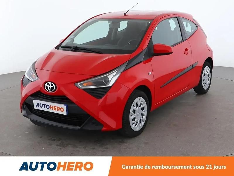 Rouge Utilisé 2020 Toyota Aygo X-play Citadine | 9 590 € (Prix juste) - Image 1/2