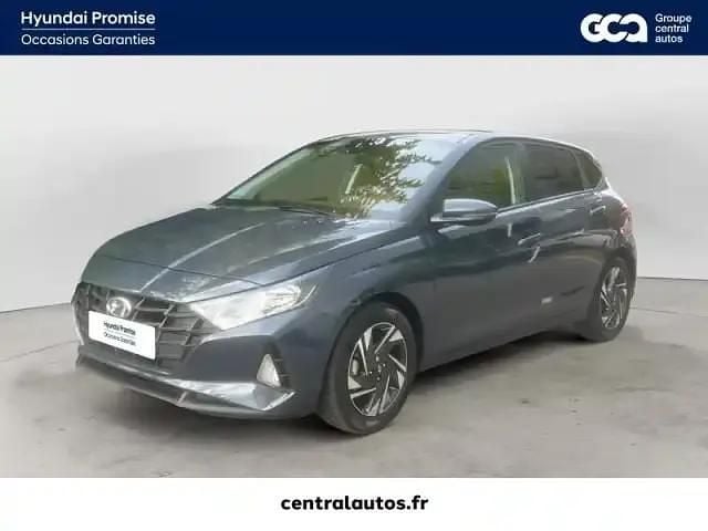 Gris Utilisé 2023 Hyundai i20 Berline | 14 900 € (Bon prix) - Image 1/4