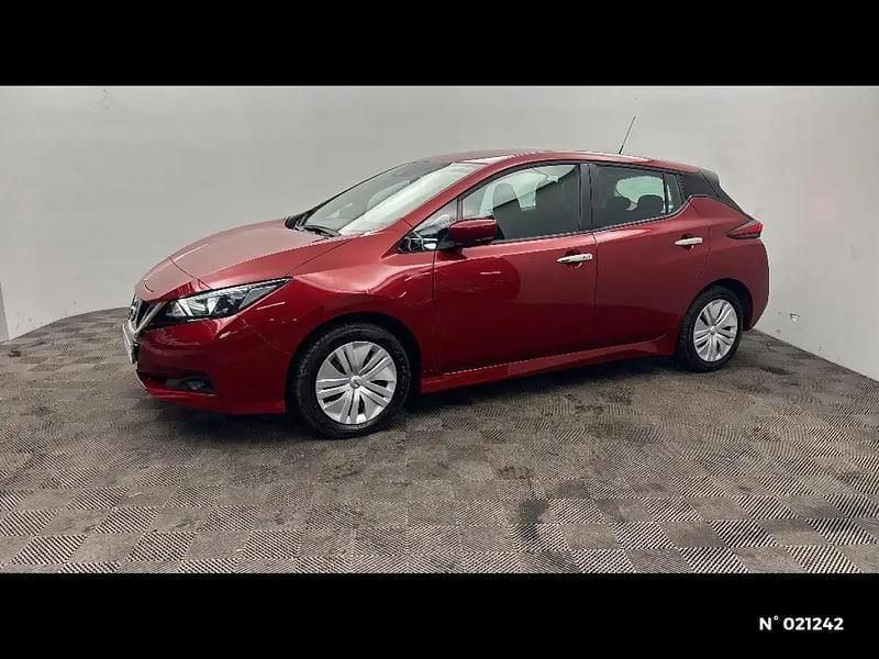 Occasion Nissan Leaf Visia 22 kW (30 ch) 2021 Rouge Citadine