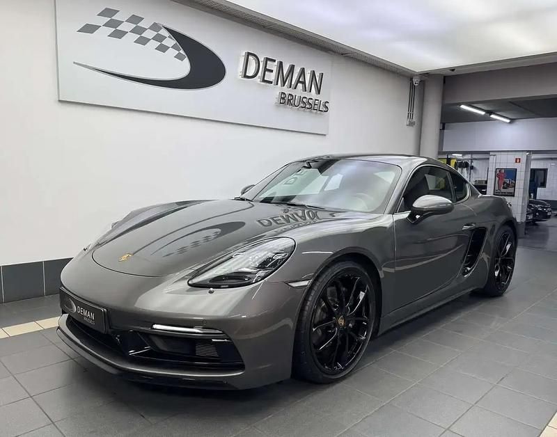 Gris Utilisé 2024 Porsche 718 Cayman Chrono Coupé | 77 950 € (Prix juste) - Image 1/4
