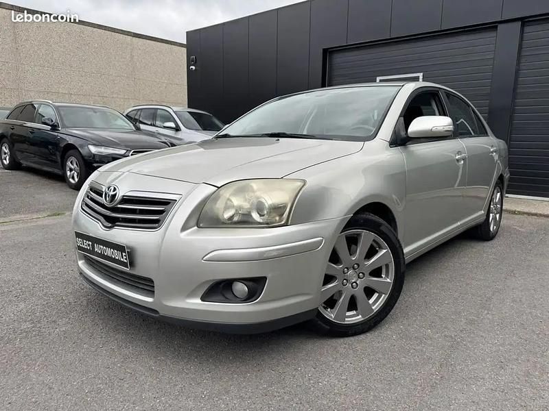 Gris Utilisé 2007 Toyota Avensis Berline | 4 950 € - Image 1/4