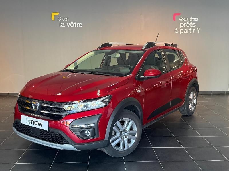 Rouge Utilisé 2022 Dacia Sandero Comfort Citadine | 12 650 € (Prix juste) - Image 1/4