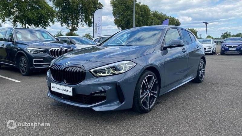 Gris Nouvelle 2024 BMW 118 M Sport Citadine | 31 499 € (Prix juste) - Image 1/4