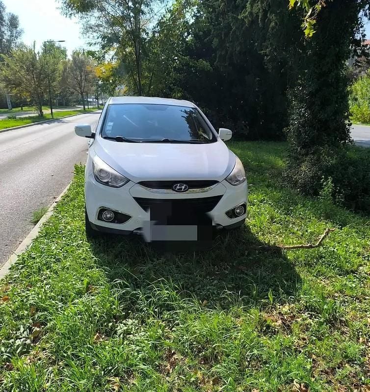 Utilisé 2010 Hyundai ix35 SUV | 8 500 € (Prix assez cher) - Image 1/4