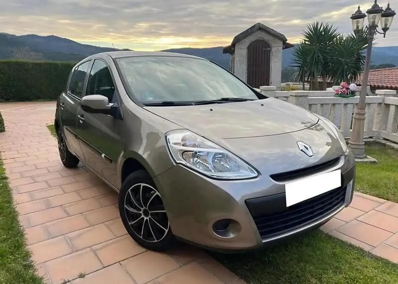 Utilisé 2008 Renault Clio II Exception Berline | 3 500 € (Super prix) - Image 1/4