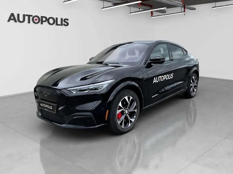 Noir Occasion 2023 Ford Mustang Mach-E Premium SUV | 53 690 € - Image 1/4