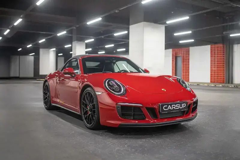 Rouge Utilisé 2018 Porsche 911 Carrera 4 GTS Cabriolet | 109 000 € - Image 1/4