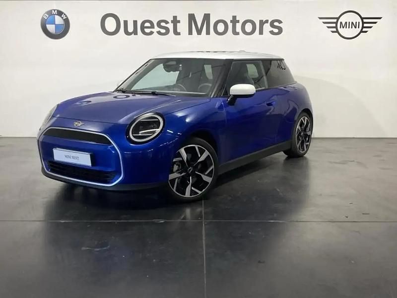 Occasion Mini Cooper Favoured 136 kW (186 ch) 2025 Bleu Citadine