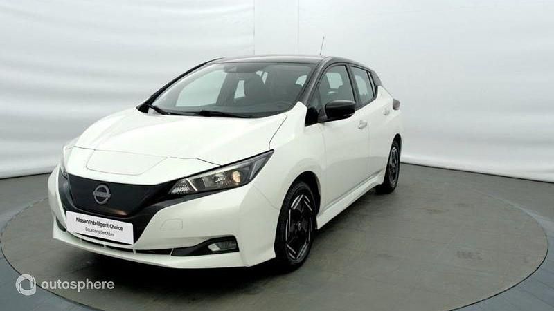 Blanc Utilisé 2022 Nissan Leaf Acenta Citadine | 12 989 € (Bon prix) - Image 1/4