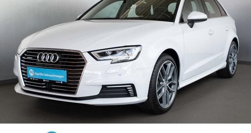 Utilisé 2020 Audi A3 Sportback e-tron Design Berline | 20 480 € (Super prix) - Image 1/4