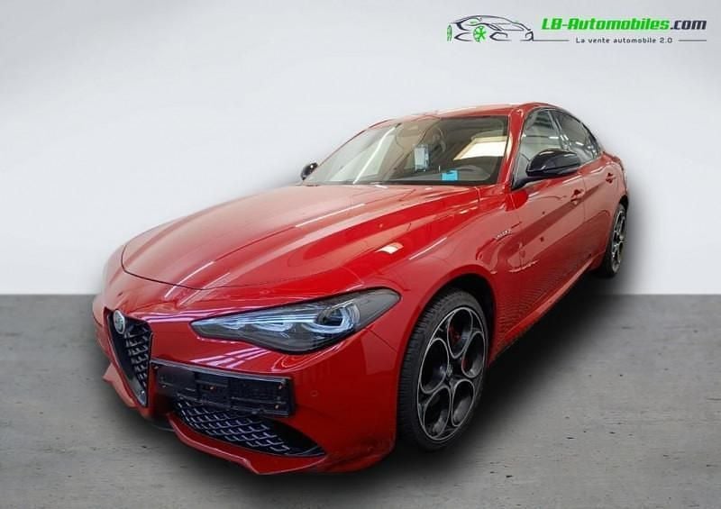 Utilisé 2024 Alfa Romeo Giulia Berline | 43 300 € (Prix juste) - Image 1/4