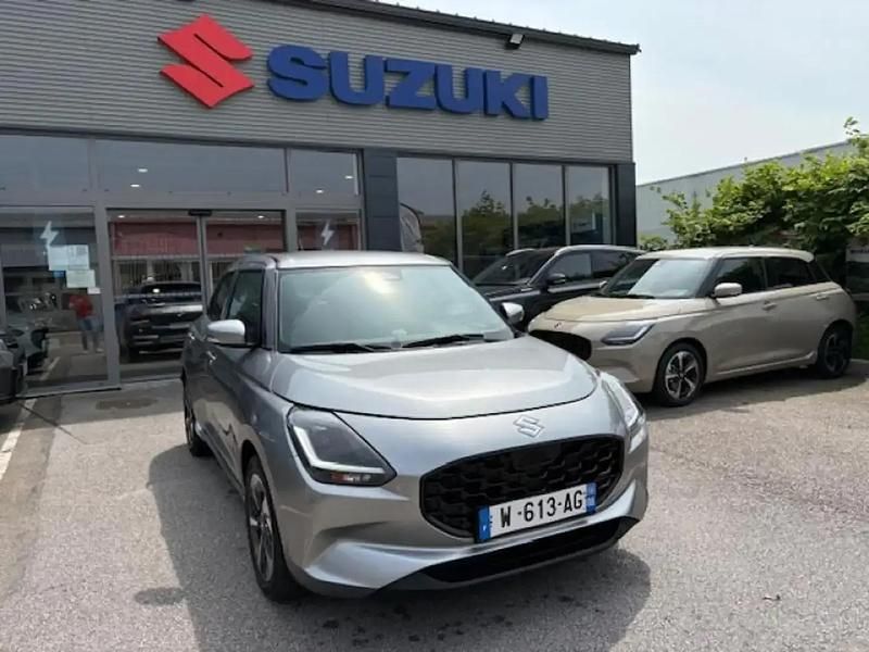 Gris Utilisé 2025 Suzuki Swift Berline | 18 980 € (Prix assez cher) - Image 1/4