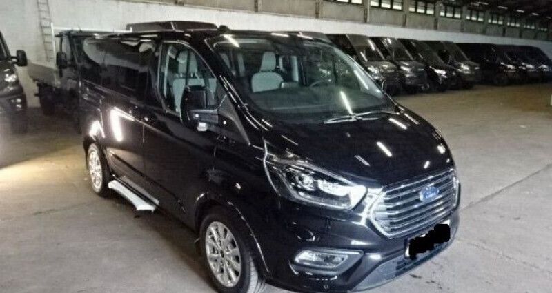 Utilisé 2023 Ford Tourneo Titanium | 49 990 € (Prix juste) - Image 1/4