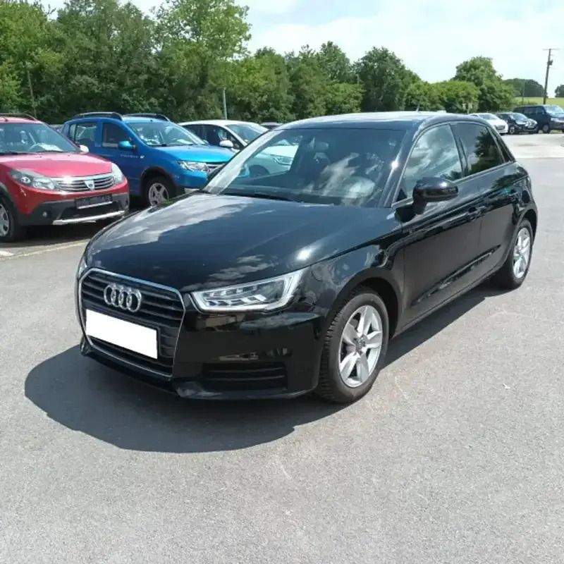 Noir Utilisé 2015 Audi A1 Citadine | 11 990 € (Prix juste) - Image 1/4