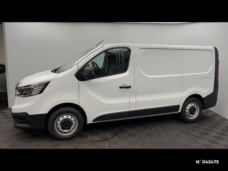 Occasion Renault Trafic 130 ch (95 kW) 2023 Blanc Monospace