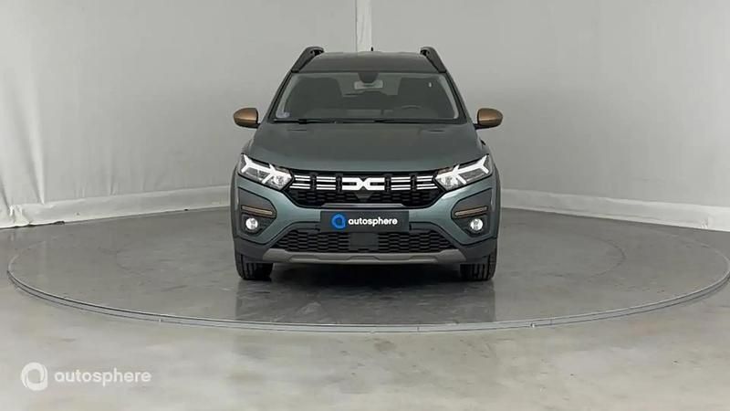 Occasion Dacia Jogger Extreme 102 ch (75 kW) 2023 Vert Monospace