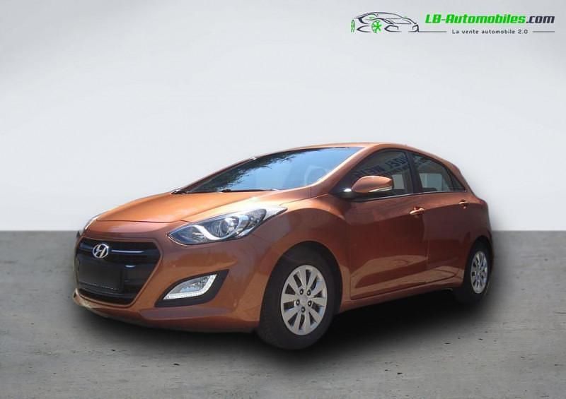 Utilisé 2015 Hyundai i30 Berline | 13 700 € (Prix juste) - Image 1/4