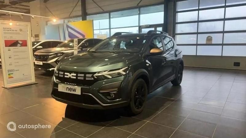 Vert Occasion 2025 Dacia Sandero Extreme Berline | 17 999 € (Prix assez cher) - Image 1/3