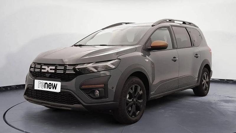 Gris Utilisé 2025 Dacia Jogger Extreme Monospace | 27 299 € (Prix assez cher) - Image 1/4