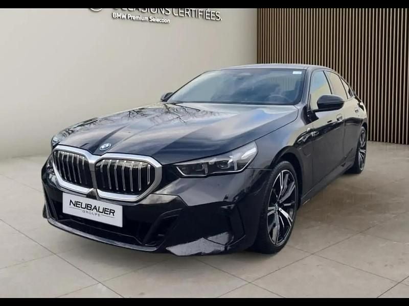 Noir Occasion 2025 BMW 530 M Sport Berline | 63 400 € - Image 1/4