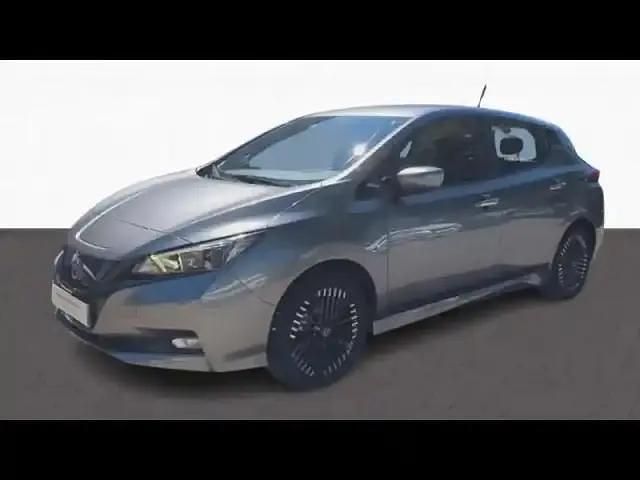 Gris Utilisé 2022 Nissan Leaf Acenta Citadine | 16 990 € (Super prix) - Image 1/4