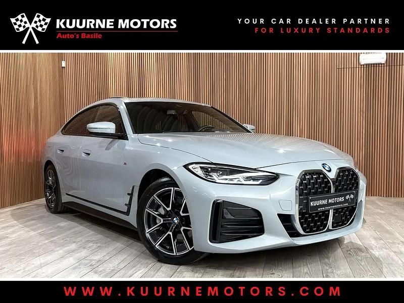 Gris Utilisé 2022 BMW 430 M Sport Coupé | 42 900 € (Prix juste) - Image 1/4