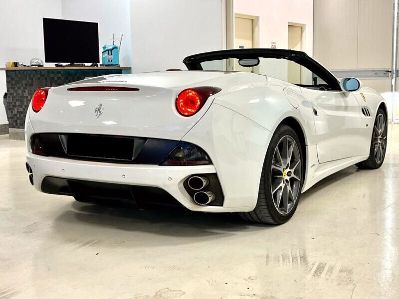 Occasion Ferrari California 460 ch (338 kW) 2010 Cabriolet