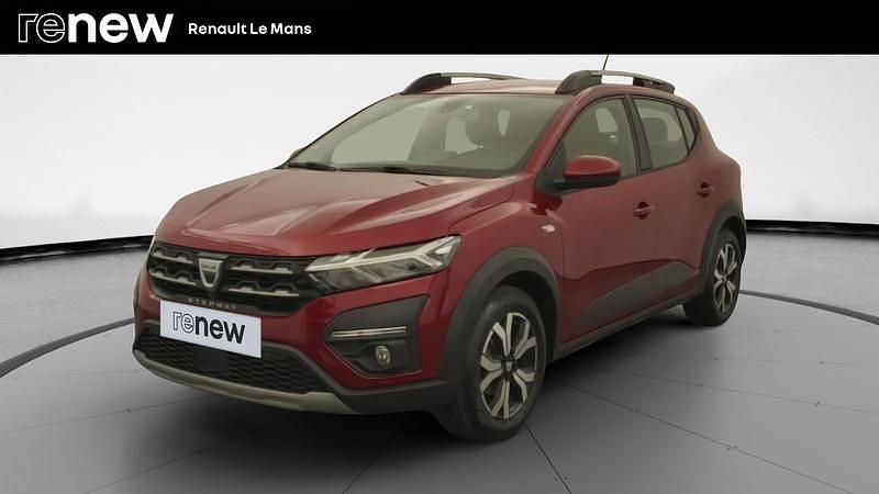 Rouge Occasion 2022 Dacia Sandero Comfort Citadine | 14 290 € (Prix assez cher) - Image 1/4