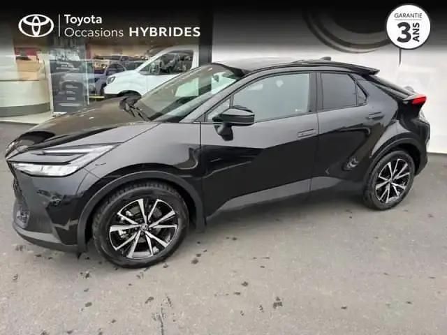 Noir intense métallisé Occasion 2025 Toyota C-HR Design SUV | 37 990 € (Prix cher) - Image 1/4