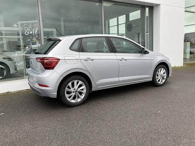 Argente Utilisé 2024 VW Polo Style Berline | 22 900 € (Prix juste) - Image 1/4